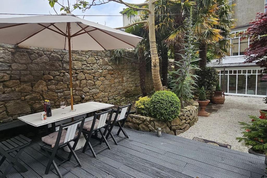 Apartamento Hideaway Garden Paradise *